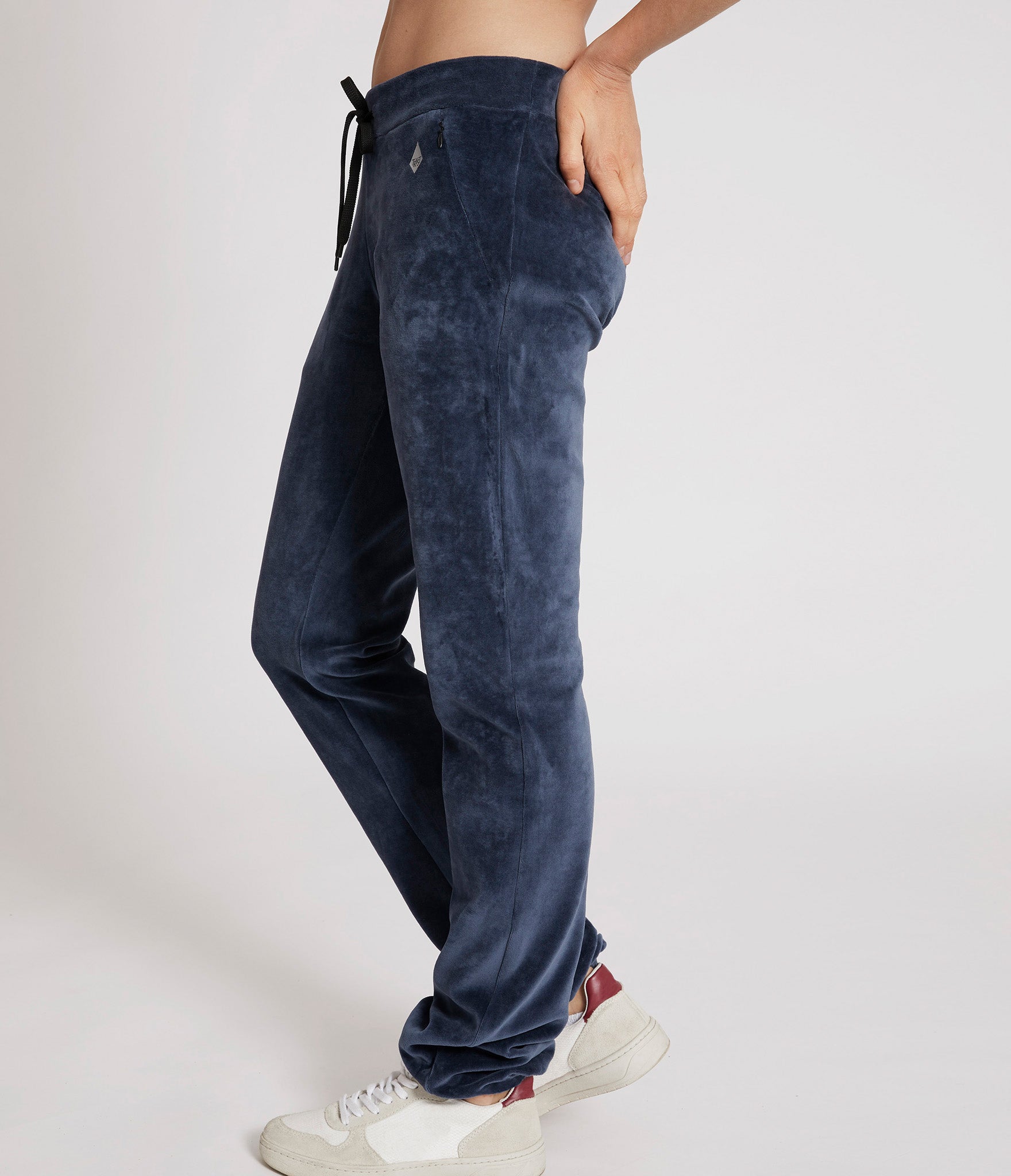 Alma velour trousers</br>Dark navy