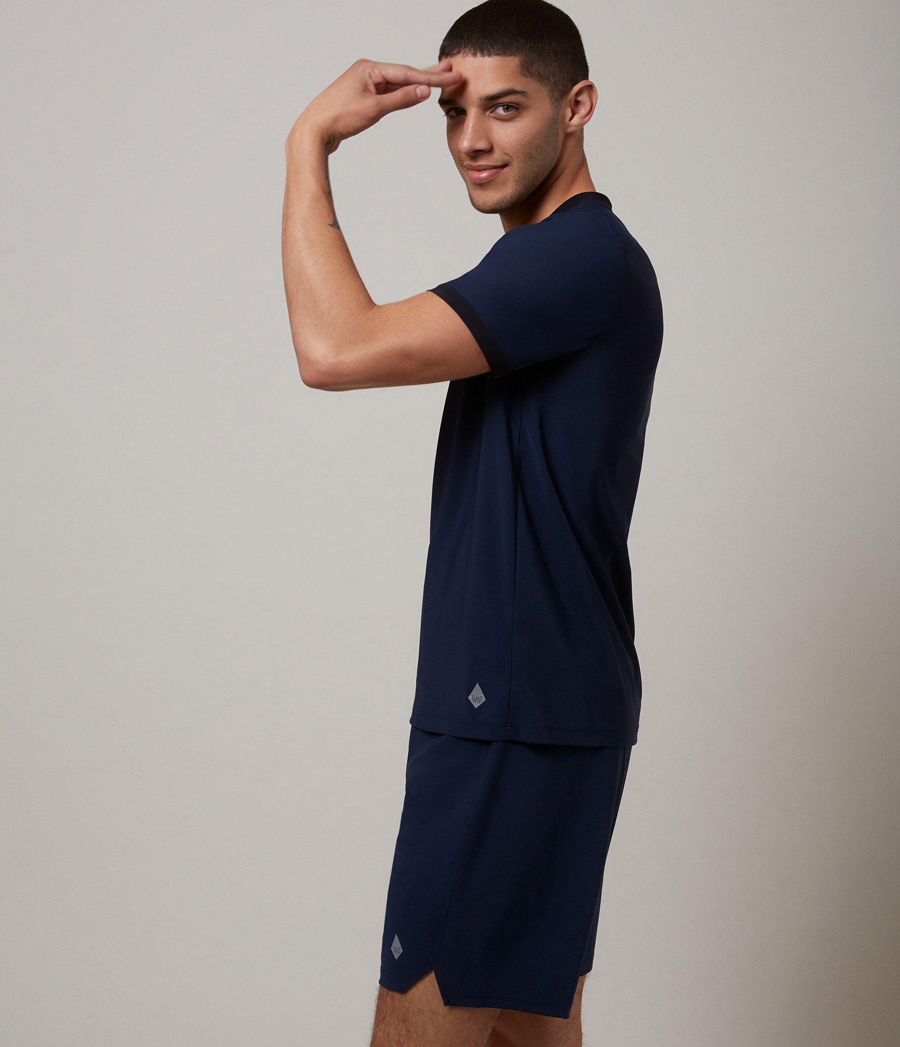 Monaco t-shirt</br>Dark navy/black