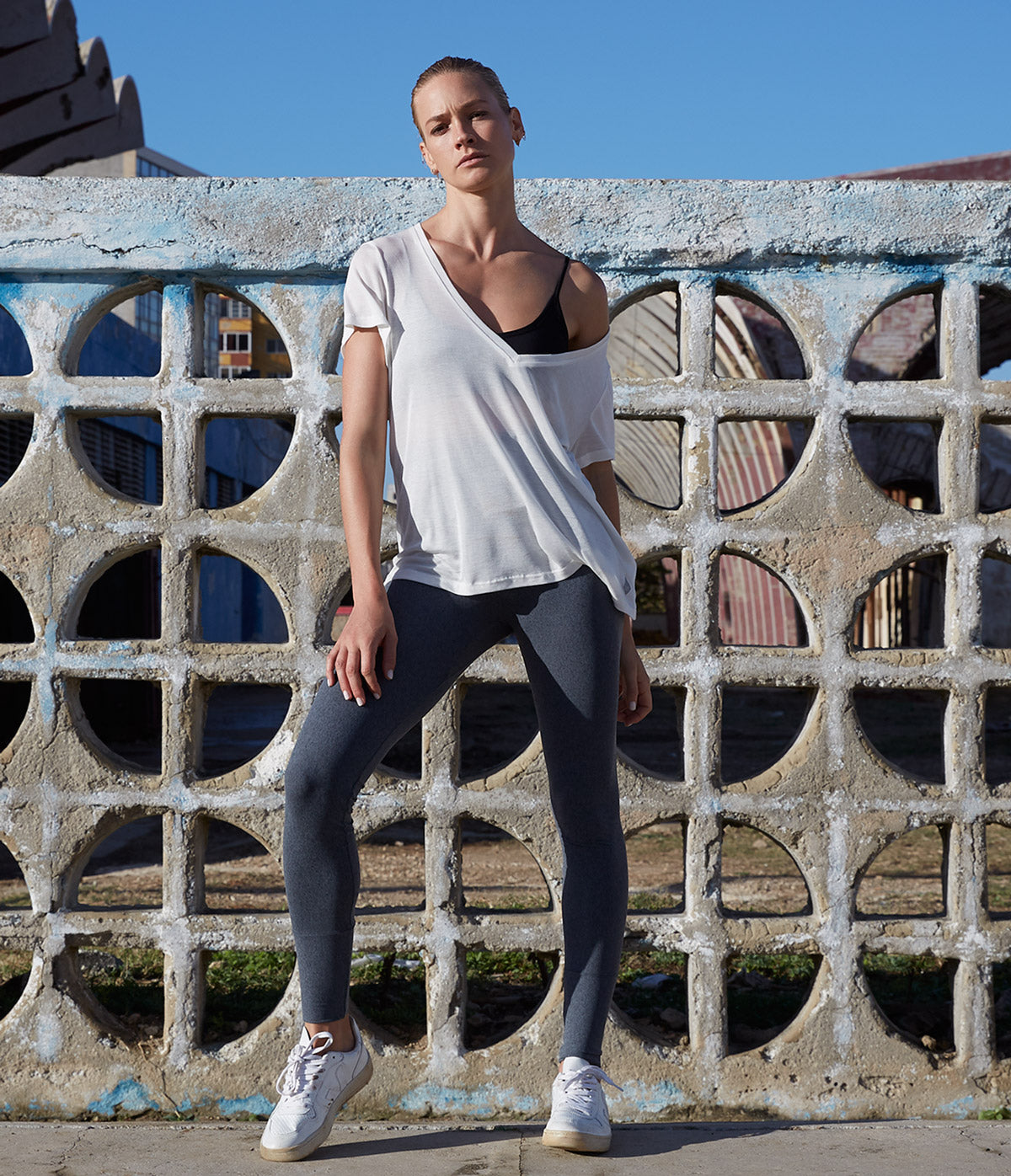 Nice T-shirt</br>Off-white